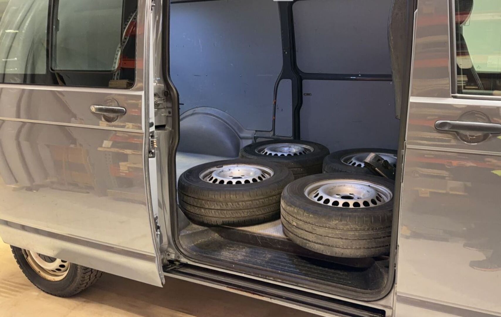 VOLKSWAGEN Transporter 2018