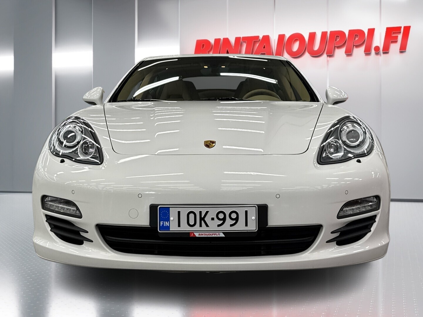 PORSCHE Panamera 2012