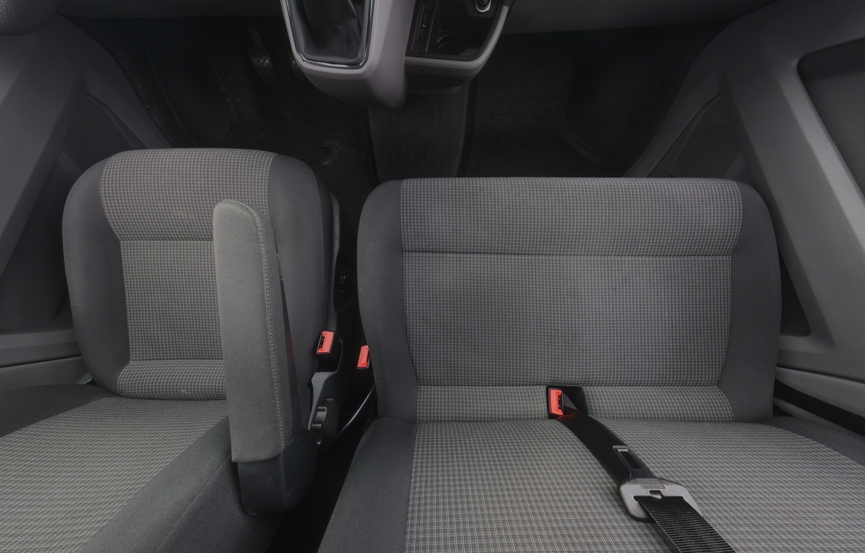 VOLKSWAGEN Transporter 2023