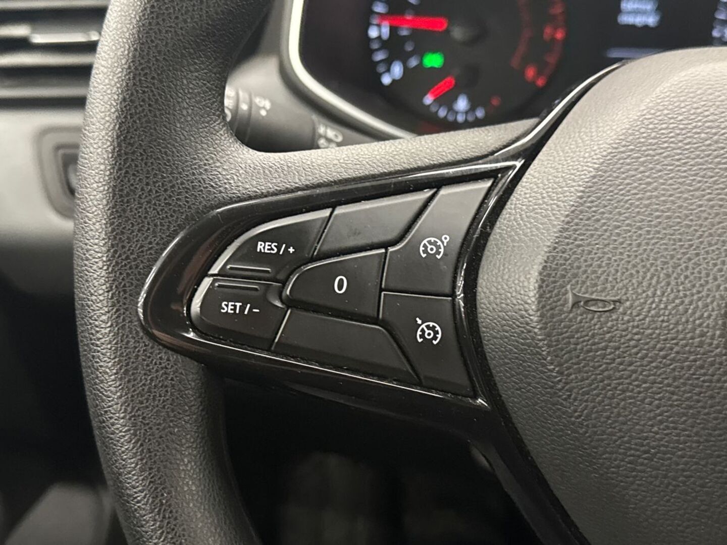 RENAULT Clio 2020