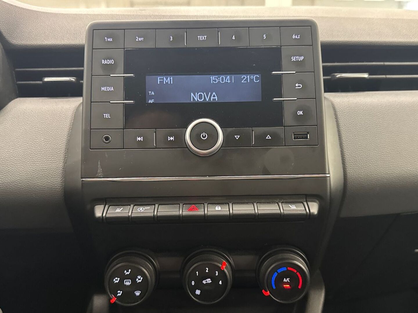 RENAULT Clio 2020
