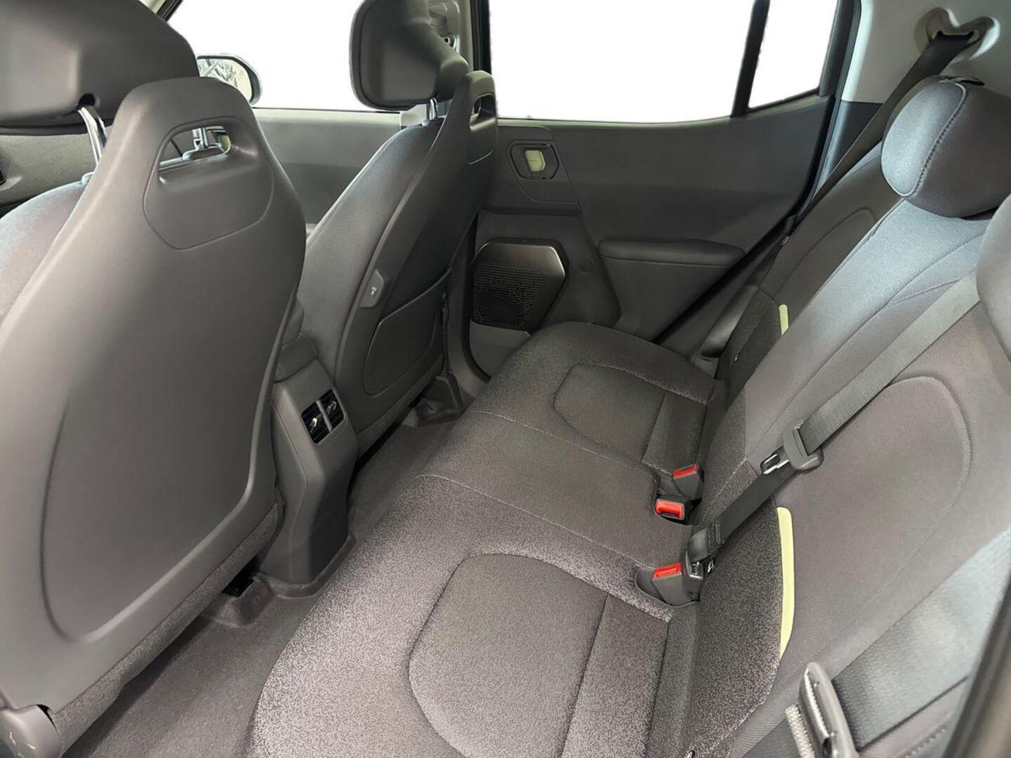 KIA EV2 10