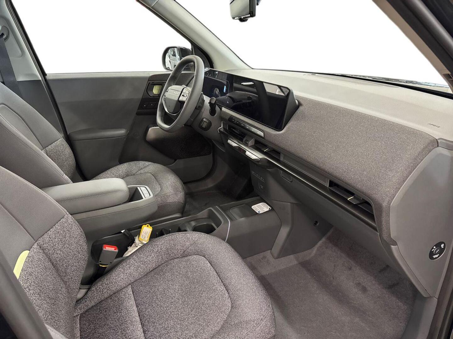 KIA EV2 9