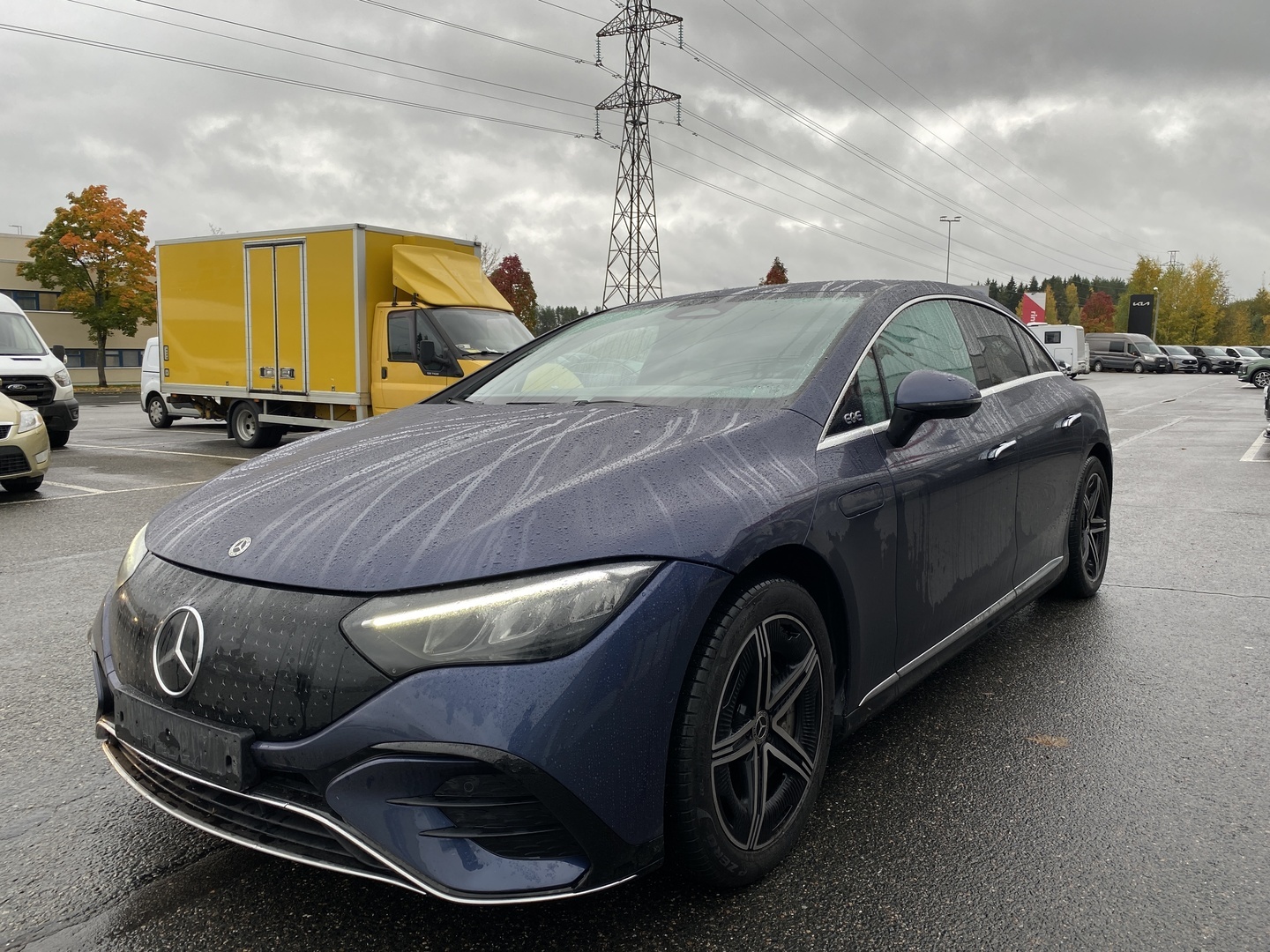 MERCEDES-BENZ EQE 3