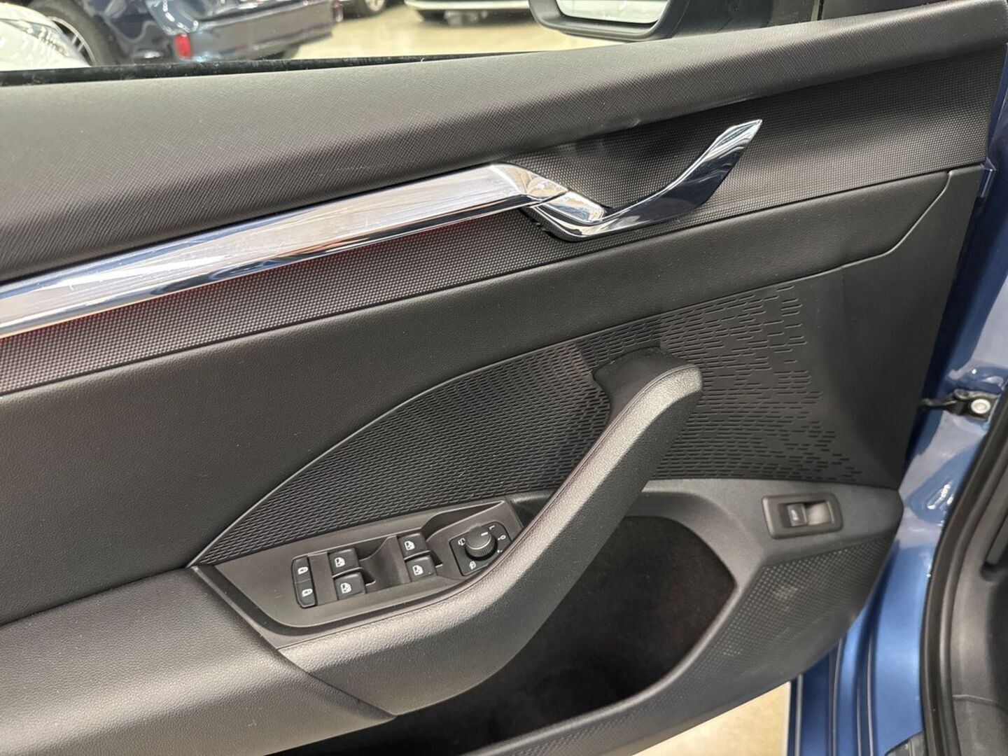 SKODA Octavia 19