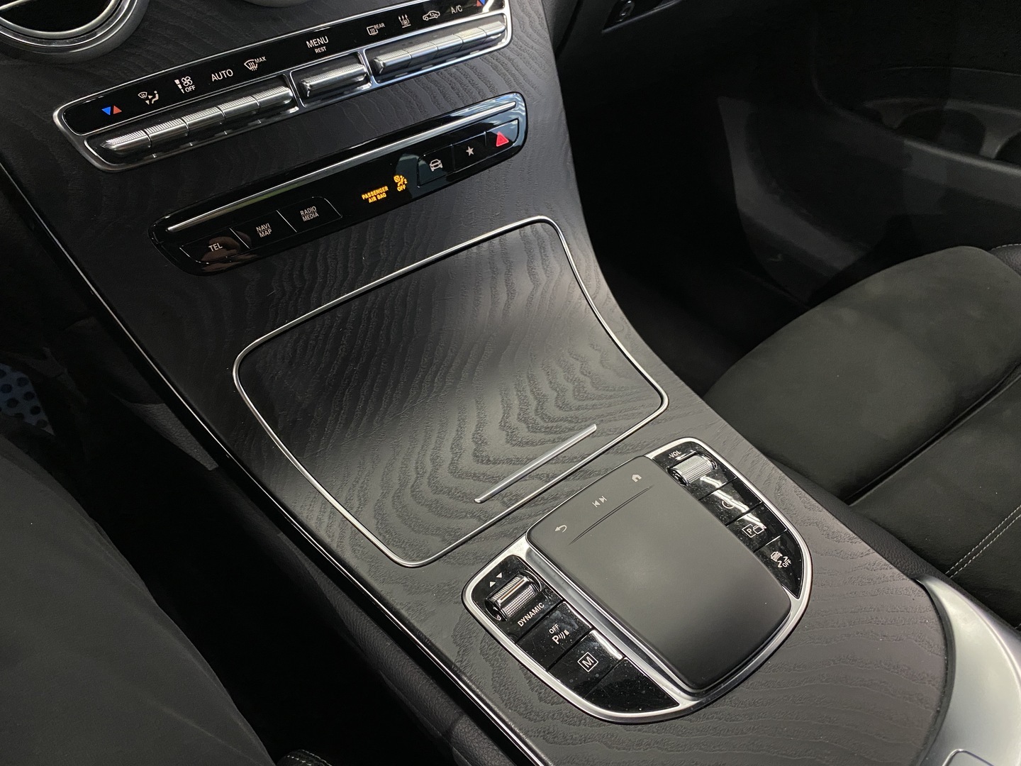 MERCEDES-BENZ GLC 2021