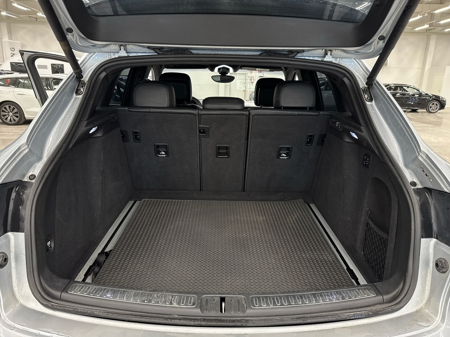 PORSCHE Macan 2014