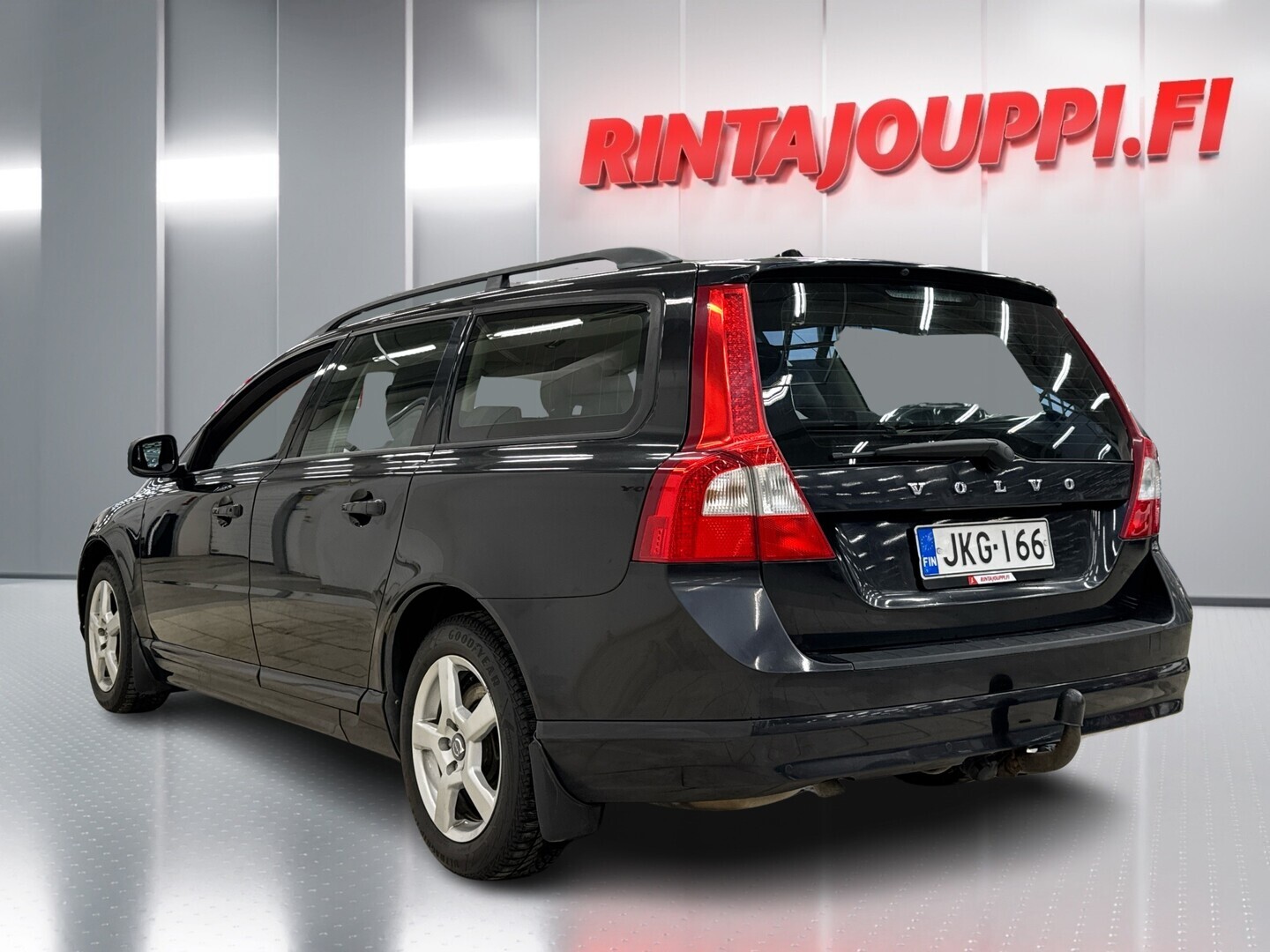 VOLVO V70 2009