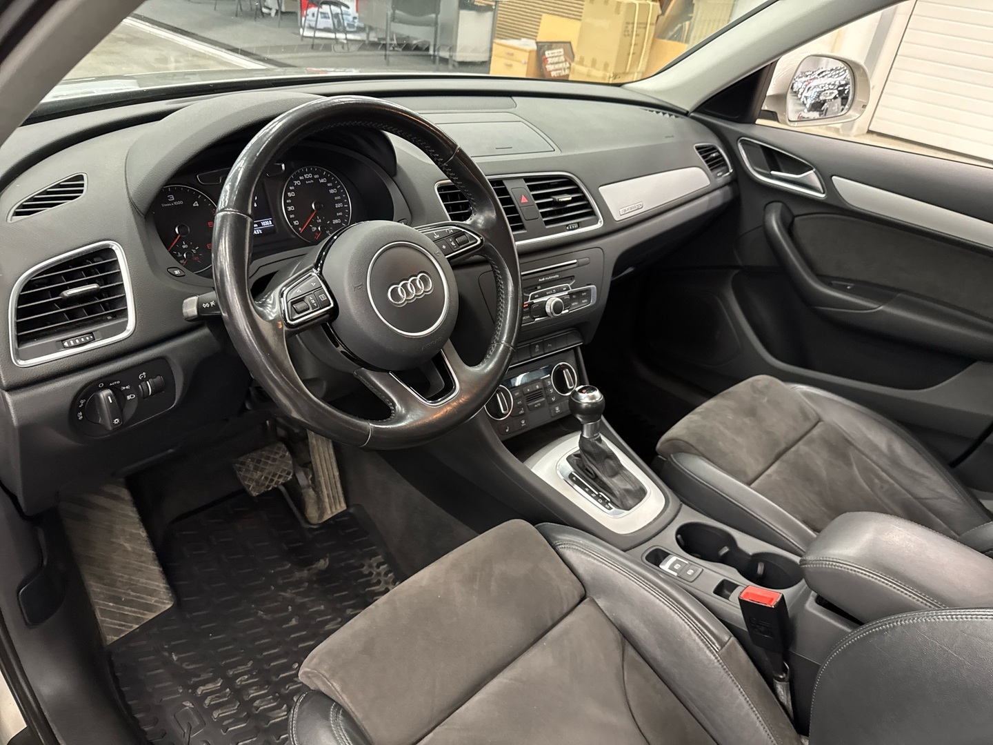 AUDI Q3 2017