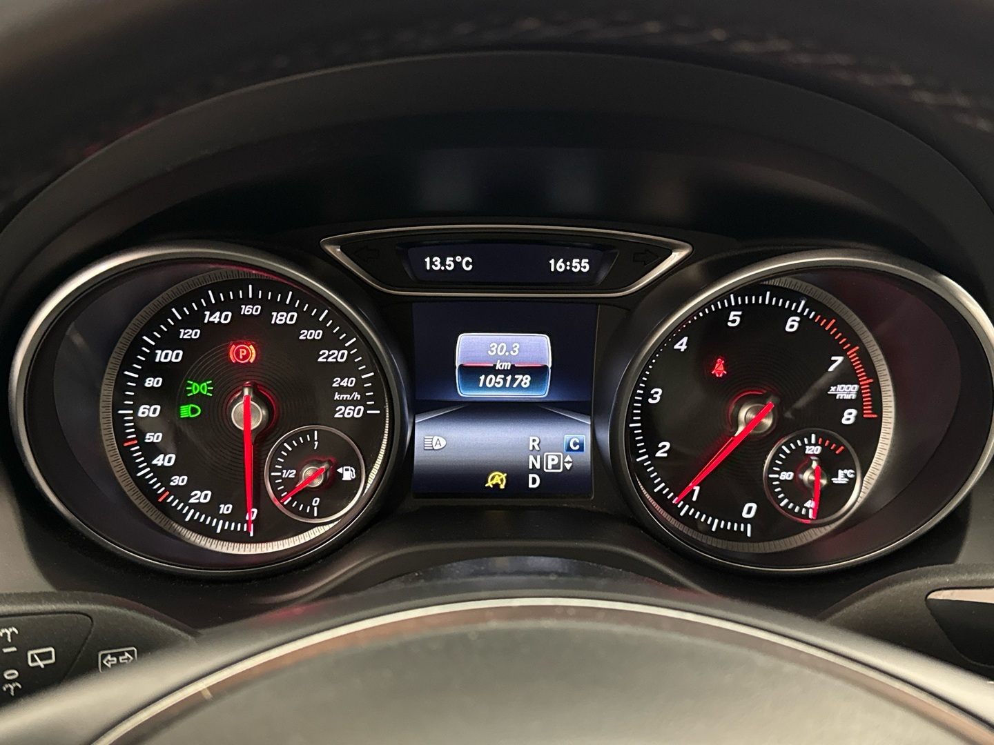 MERCEDES-BENZ CLA 2017