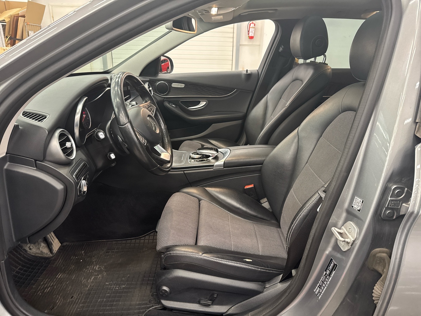 MERCEDES-BENZ C 2015