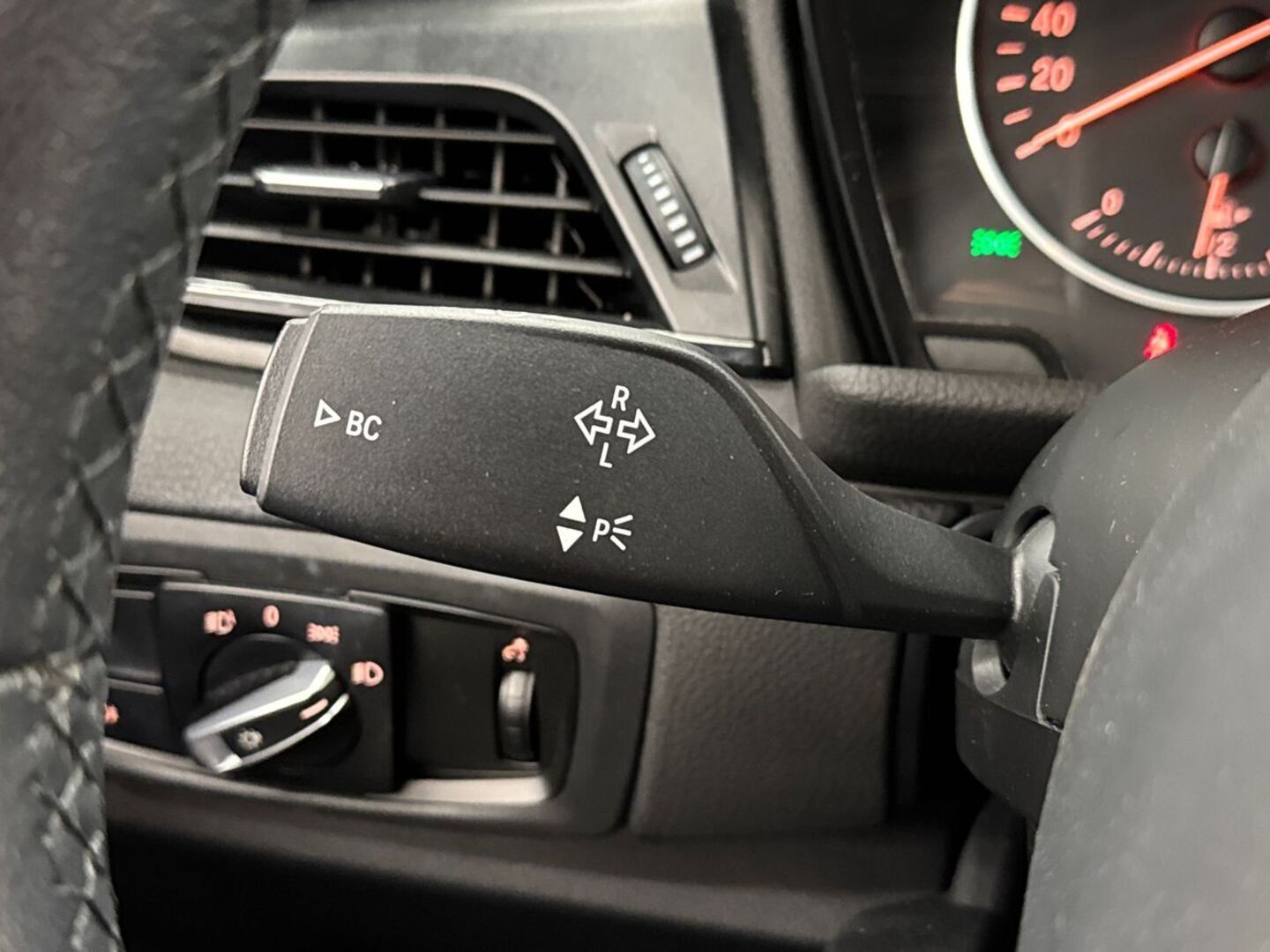 BMW 220 2016