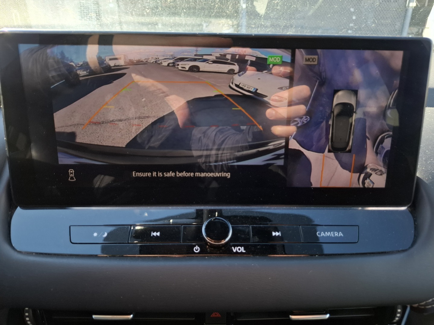 NISSAN Qashqai 2023