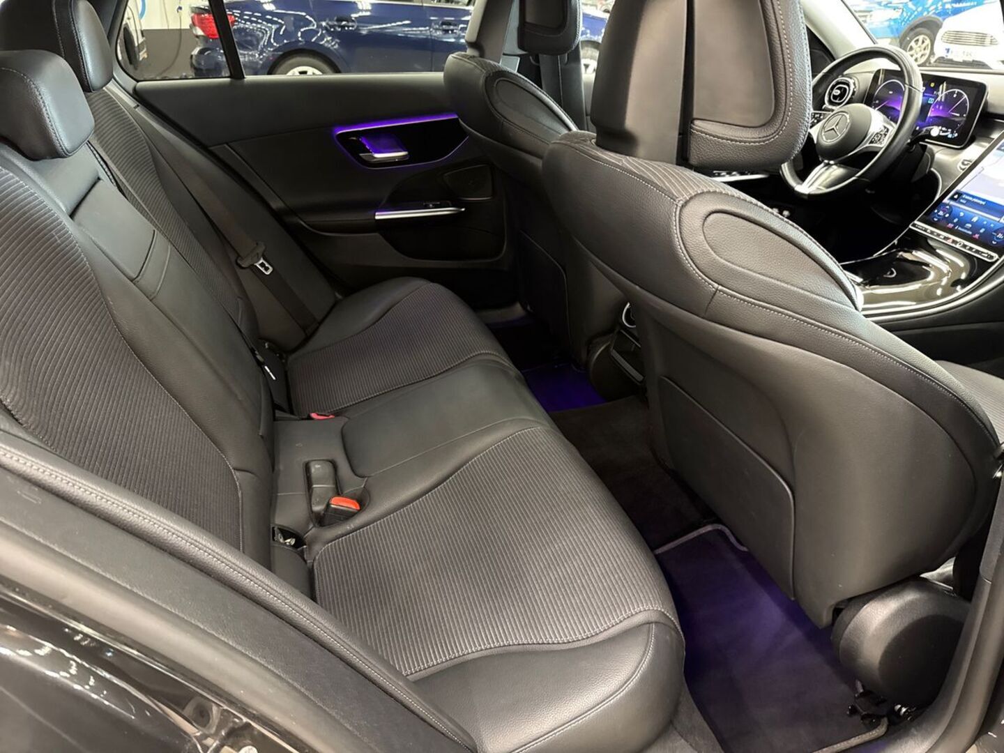 MERCEDES-BENZ C 2022