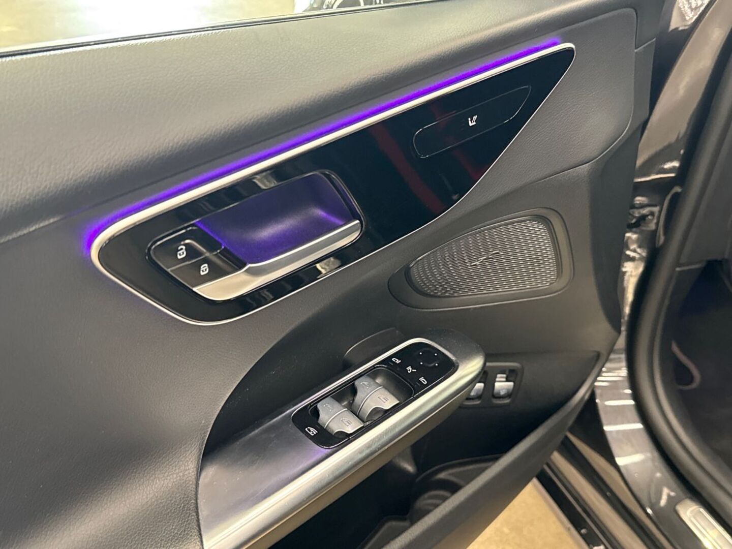 MERCEDES-BENZ C 2022