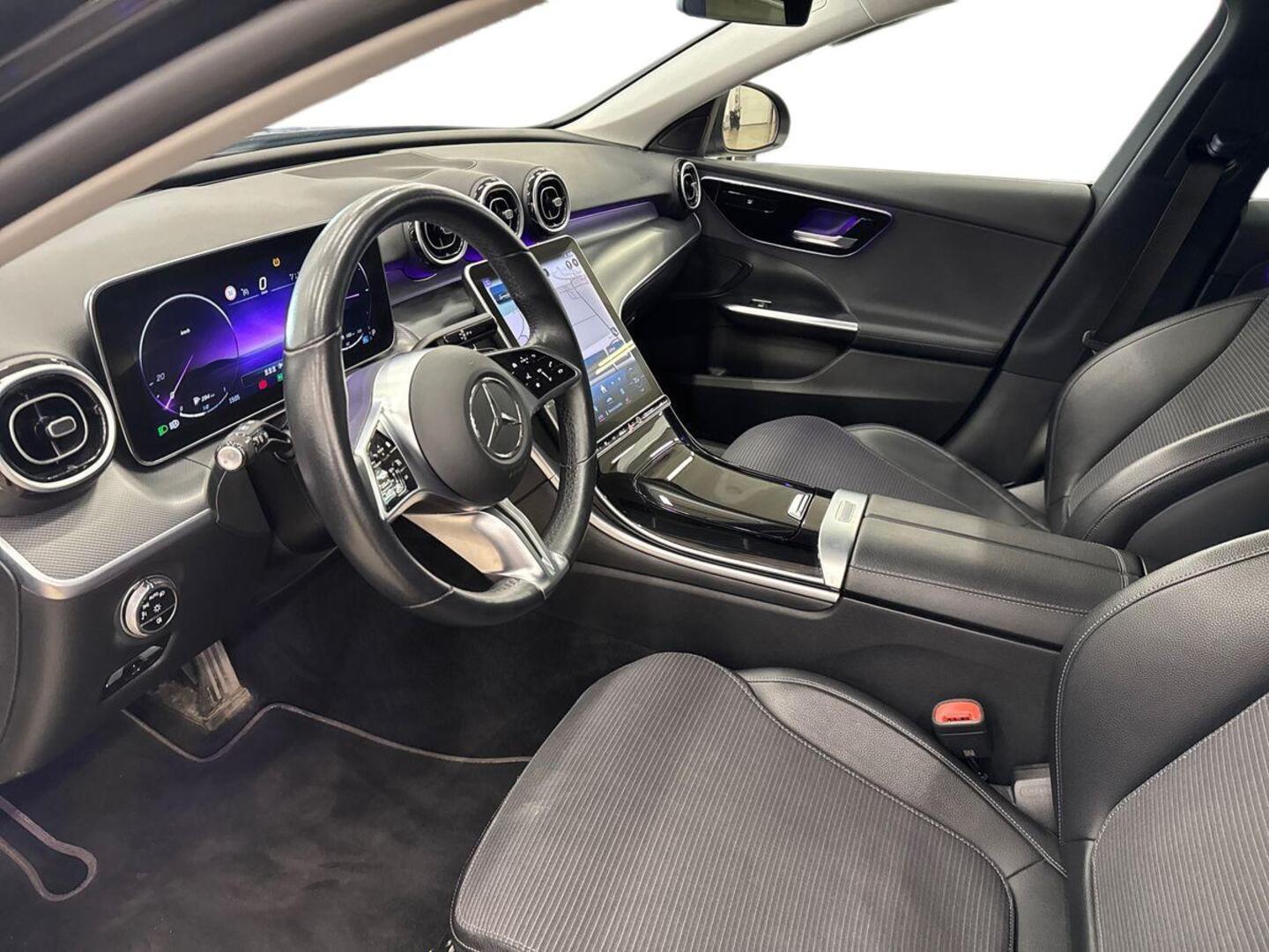 MERCEDES-BENZ C 2022