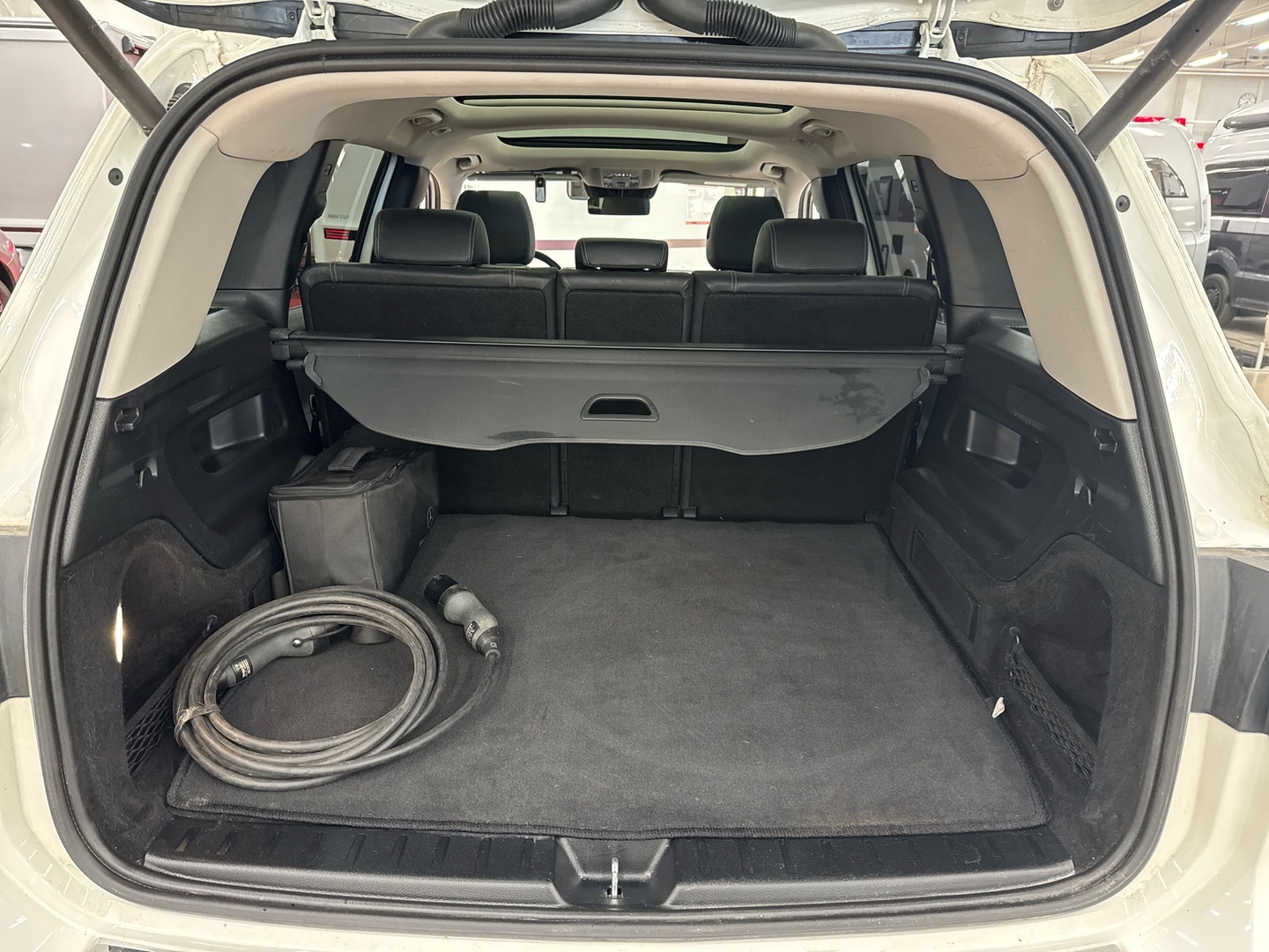 MERCEDES-BENZ EQB 2022