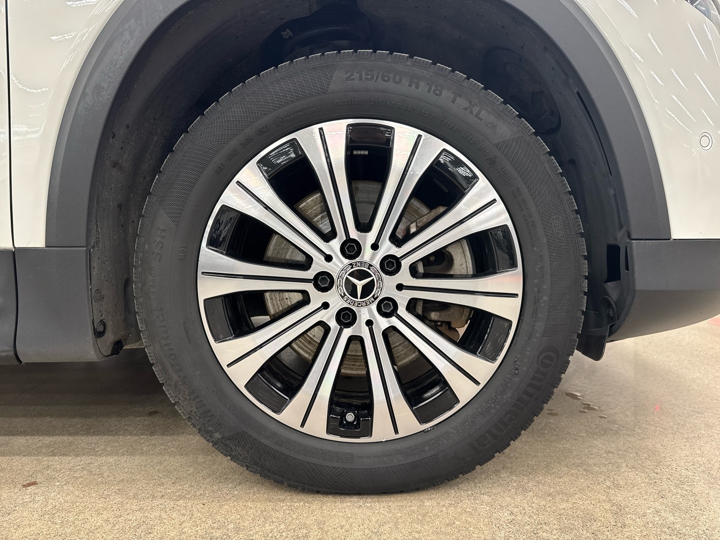 MERCEDES-BENZ EQB 2022