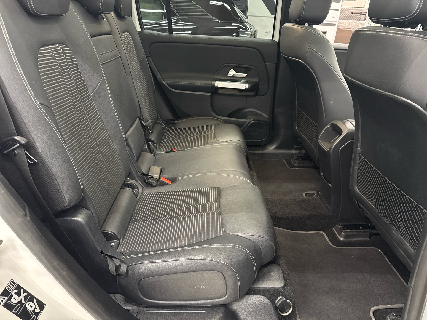 MERCEDES-BENZ EQB 2022