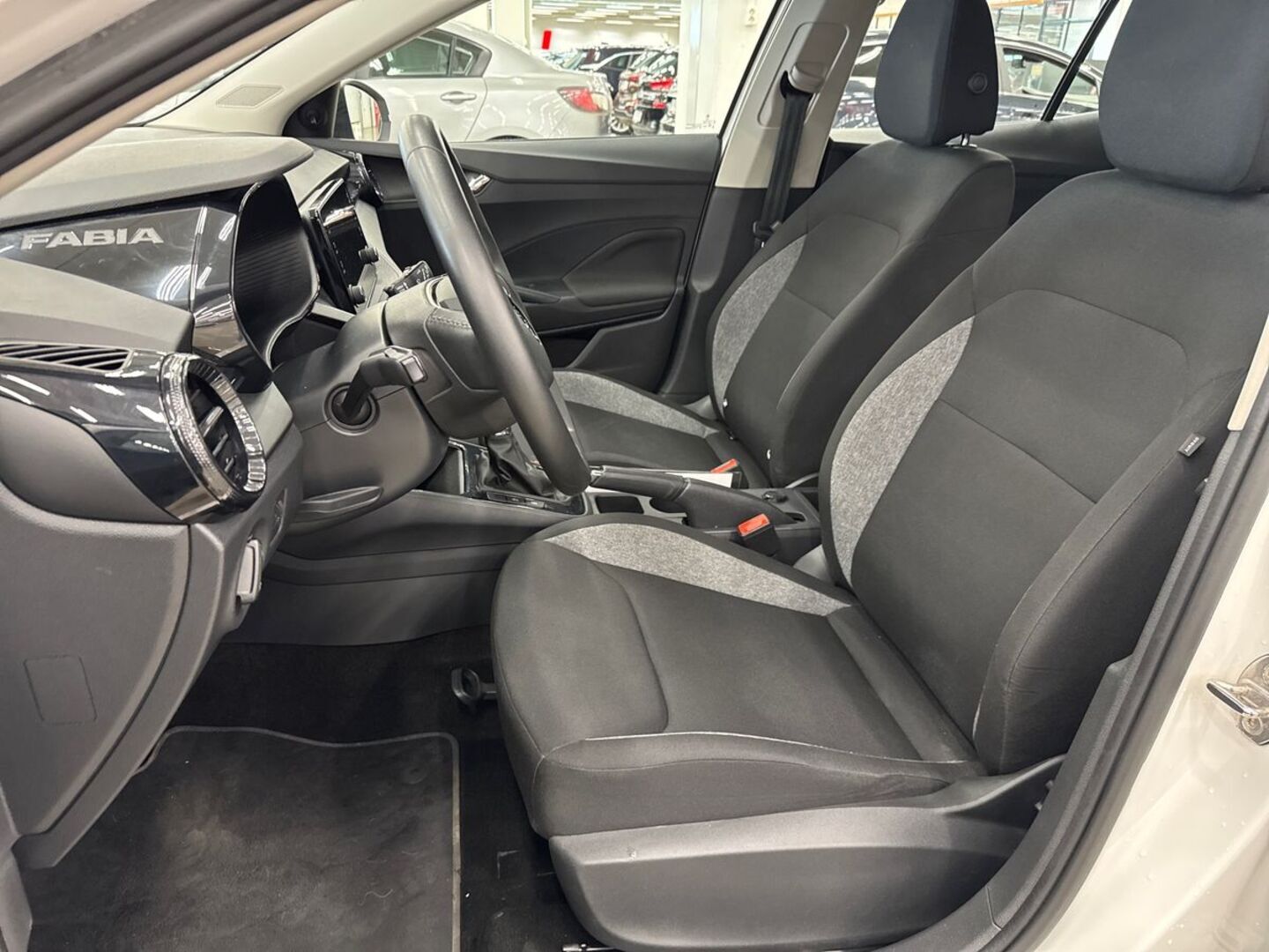 SKODA Fabia 2024