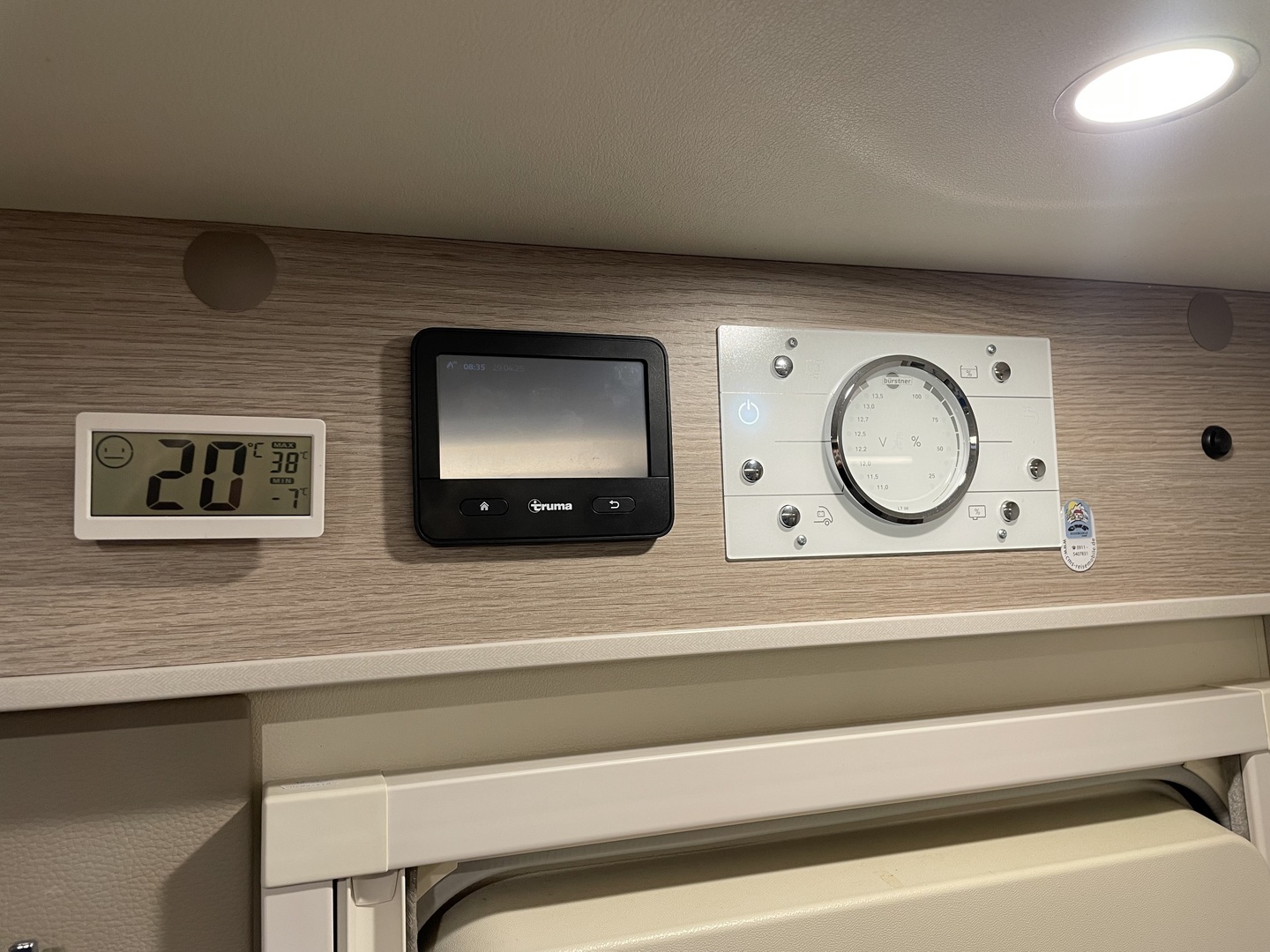 BÜRSTNER Nexxo Van T 590 2022