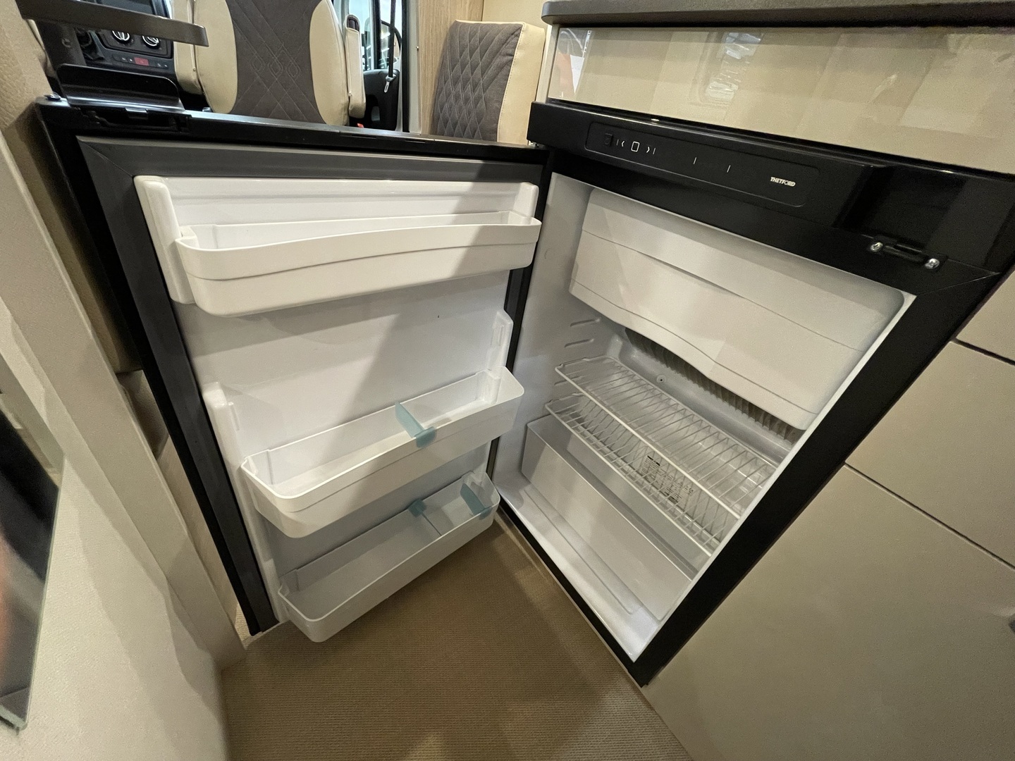 BÜRSTNER Nexxo Van T 590 2022