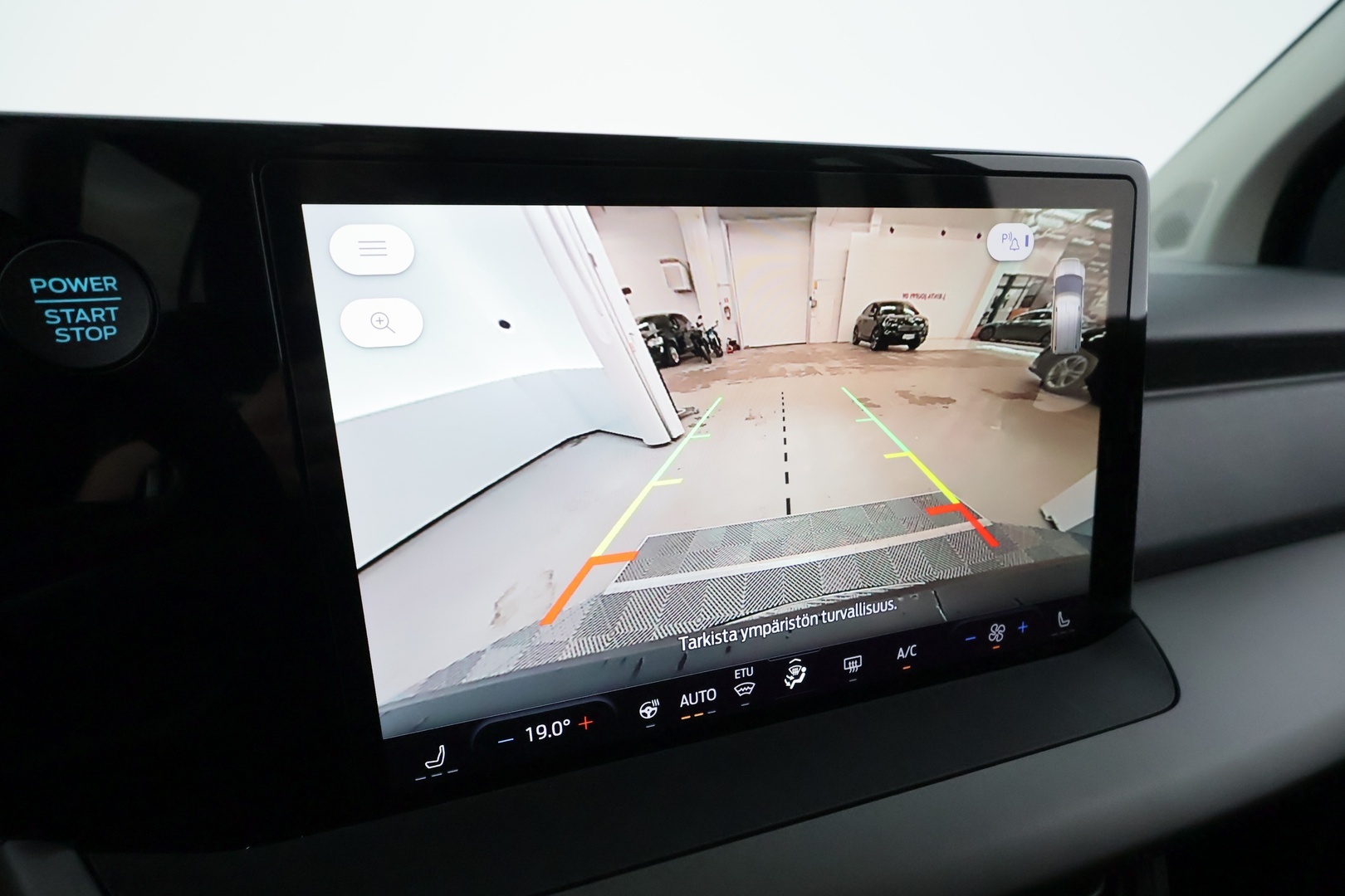 FORD Tourneo Courier 2025