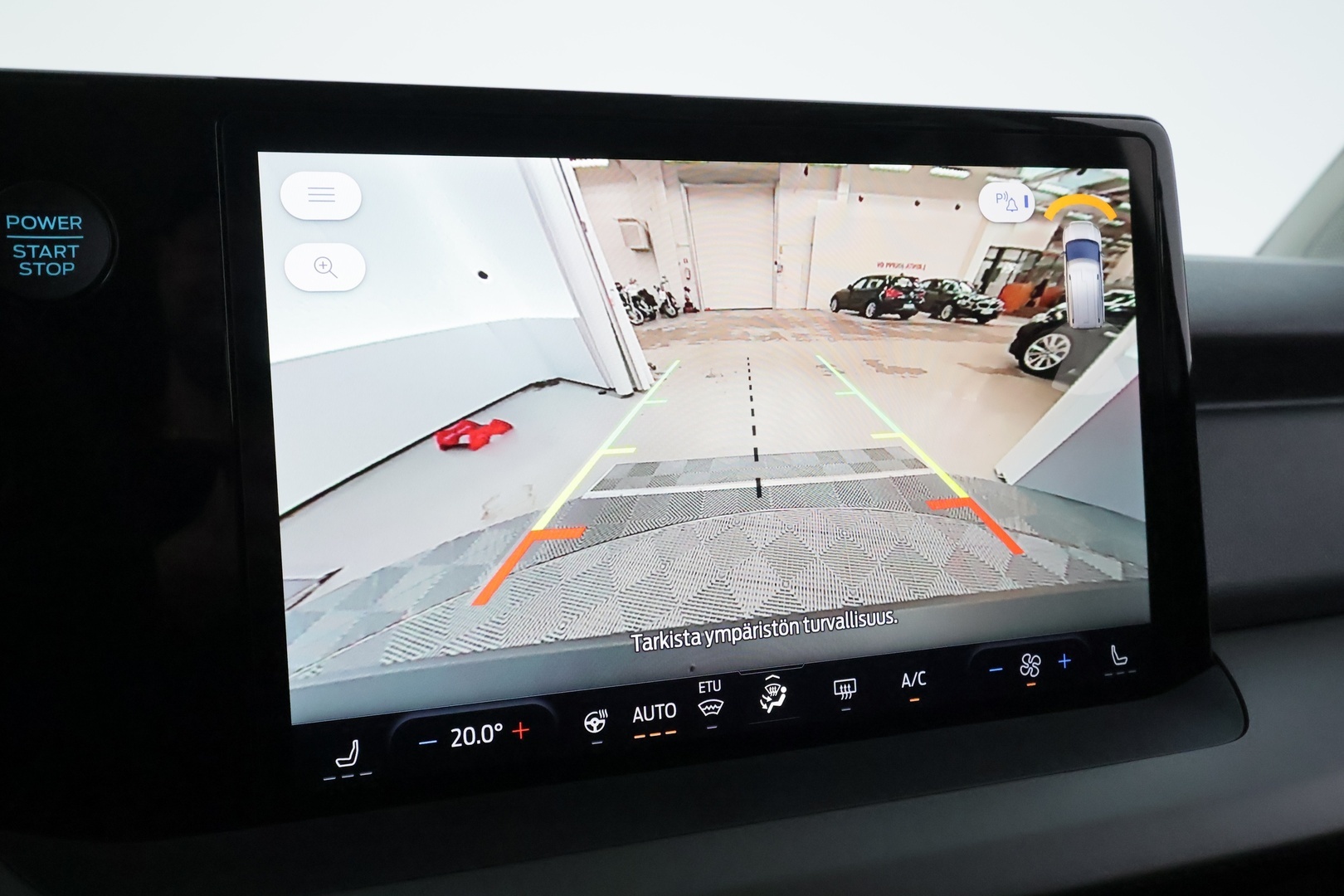 FORD Tourneo Courier 2025