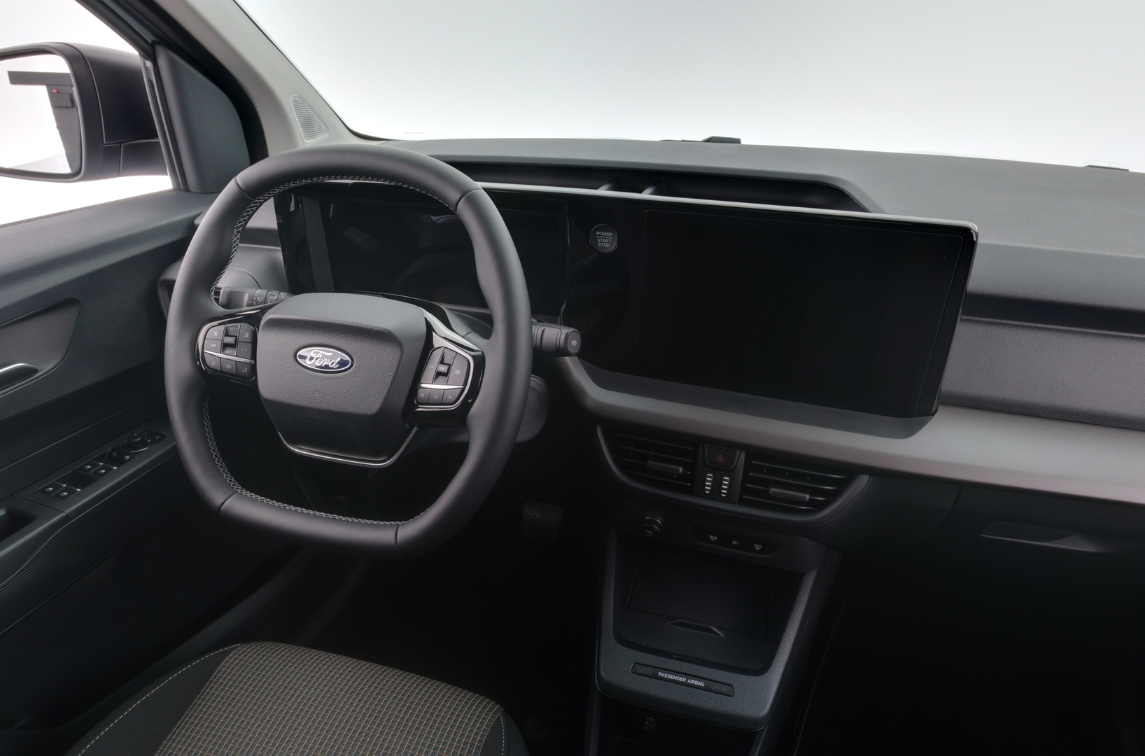 FORD Tourneo Courier 2025