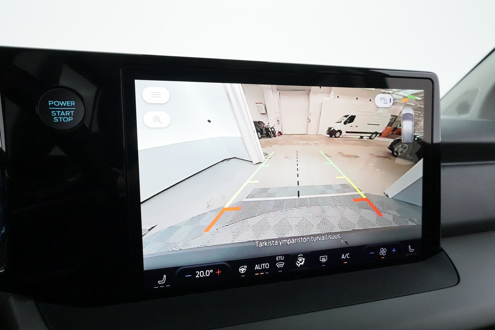 FORD Tourneo Courier 2025