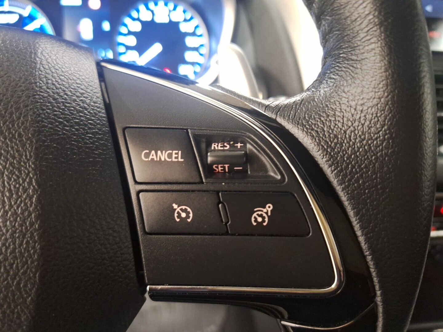 MITSUBISHI Eclipse Cross 2022