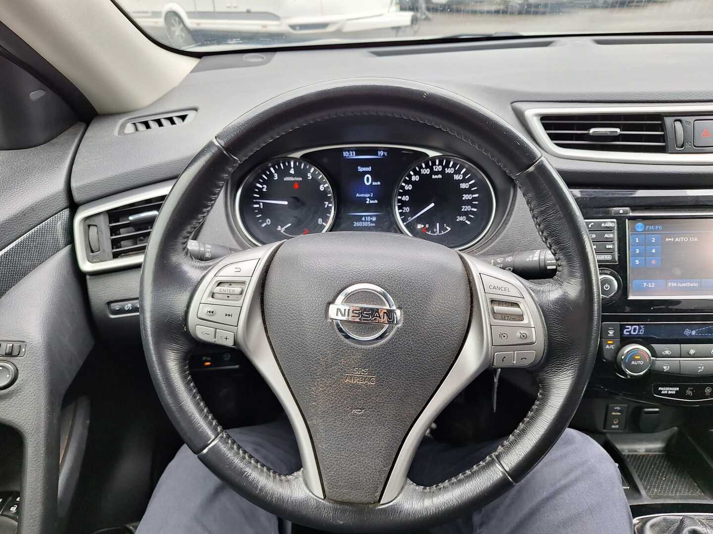 NISSAN X-Trail 2016