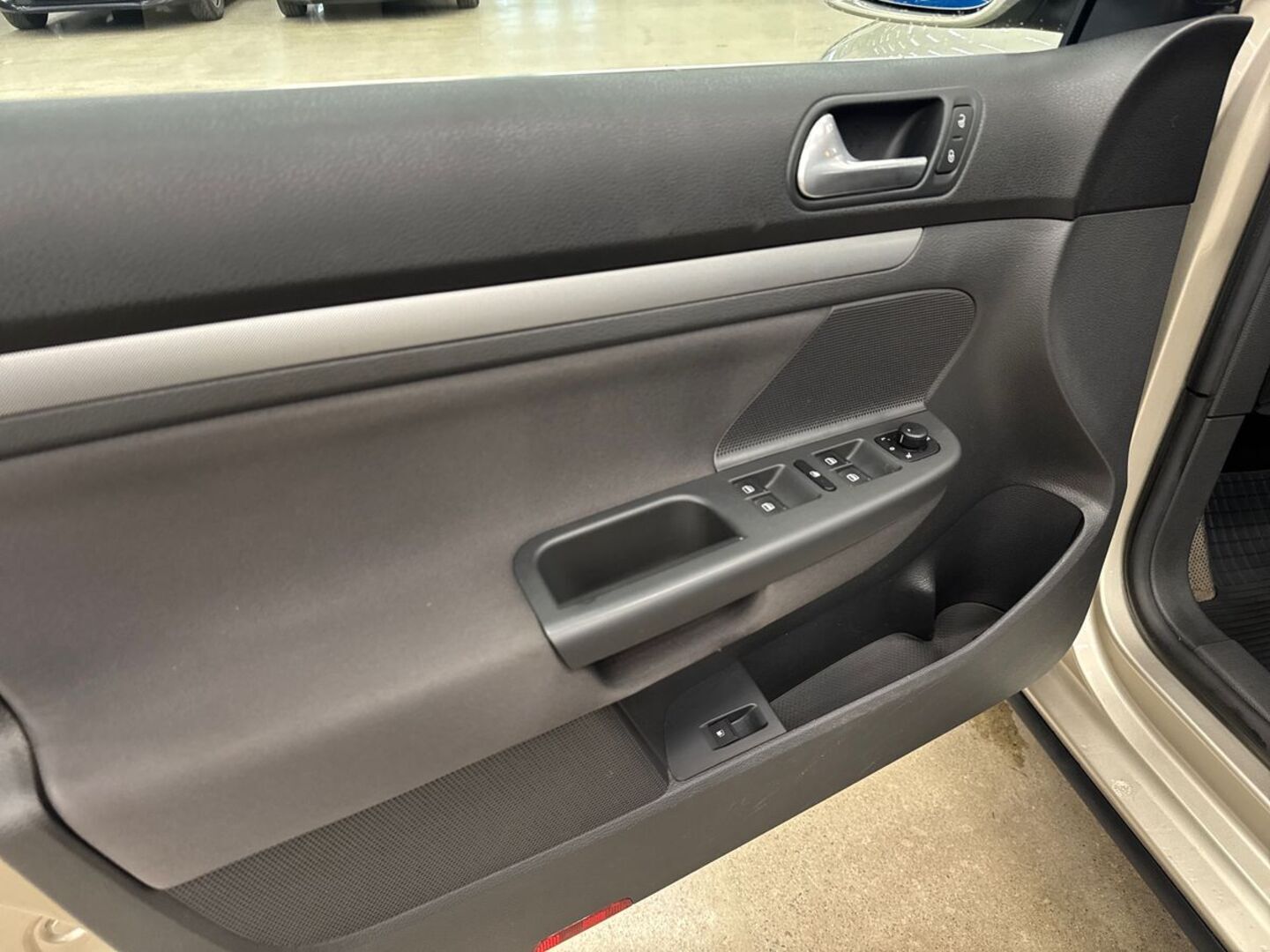 VOLKSWAGEN Jetta 2007
