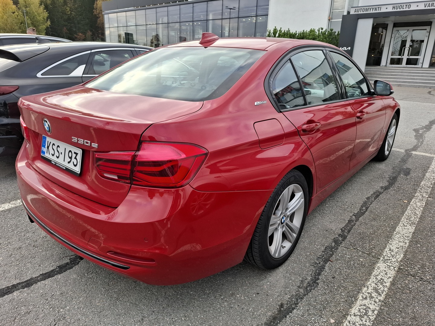 BMW 330 2017