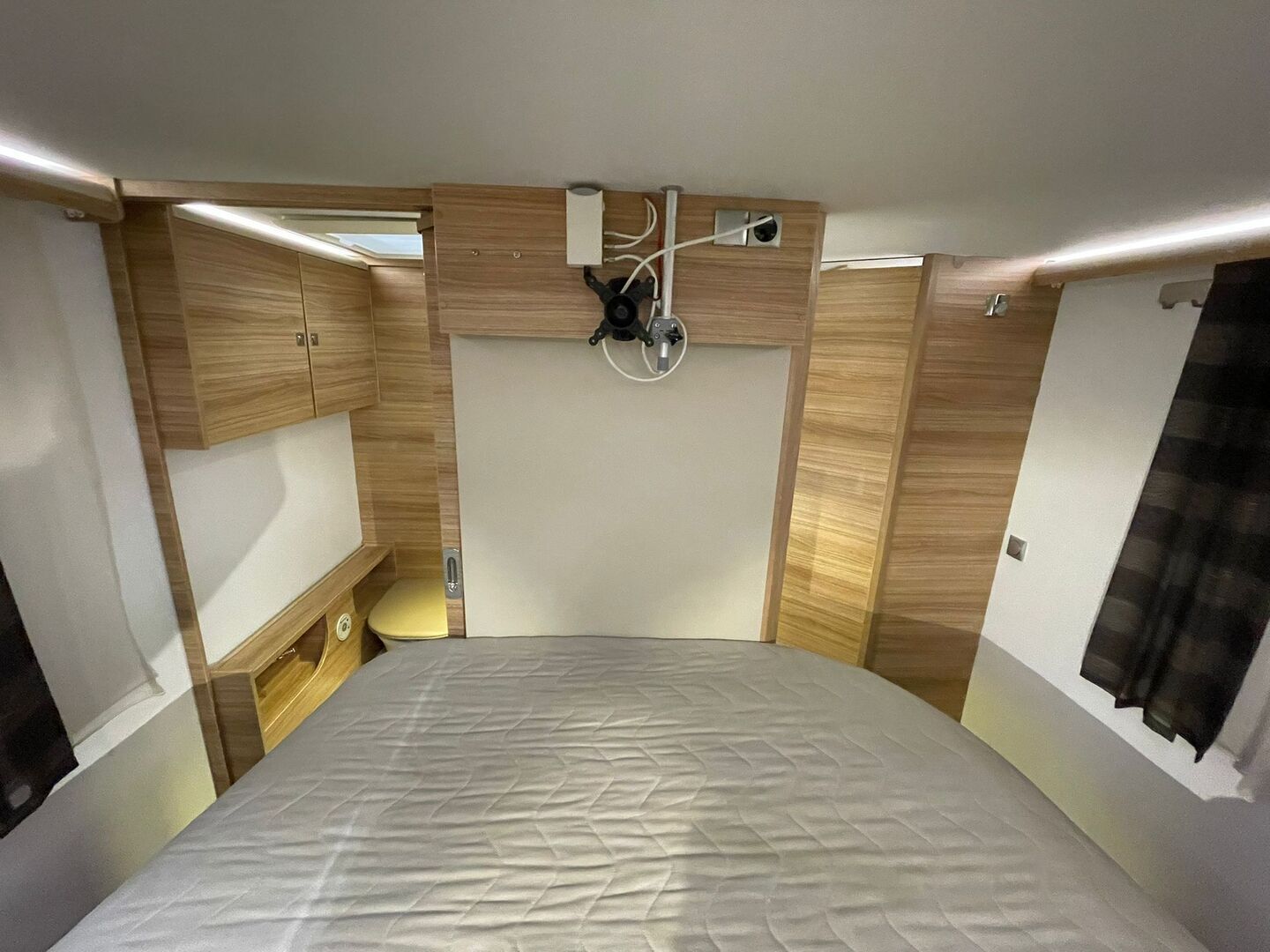 ADRIA Matrix Supreme 687 SBC 2017