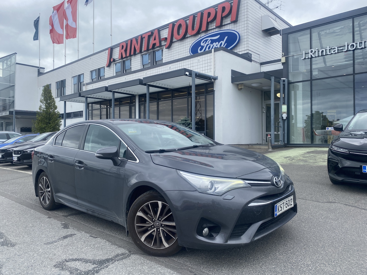TOYOTA Avensis 2017