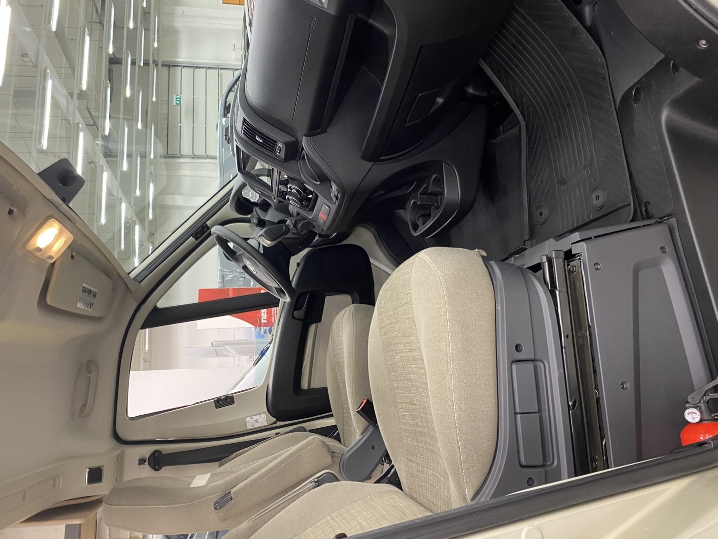 PÖSSL SUMMIT 640 2019