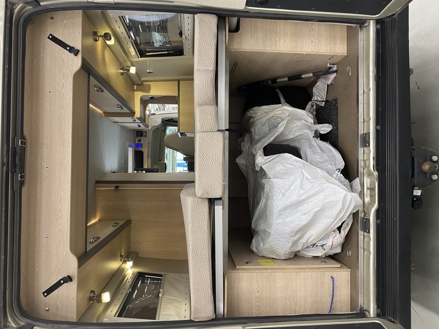 PÖSSL SUMMIT 640 2019