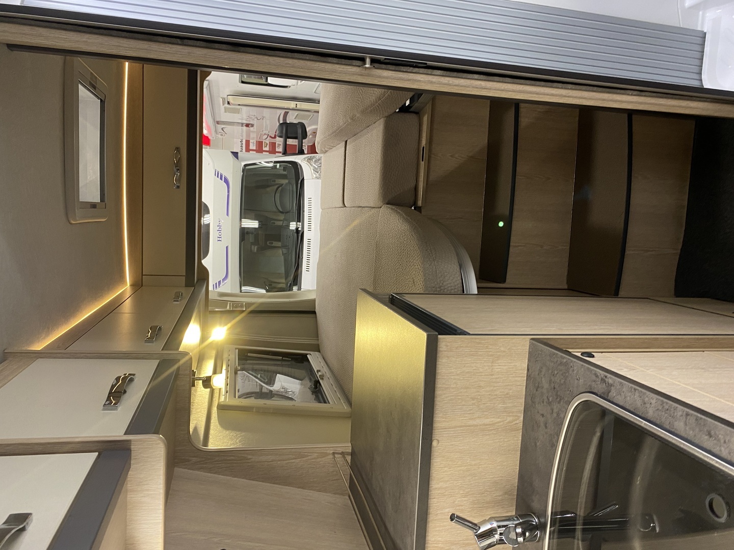 PÖSSL SUMMIT 640 2019