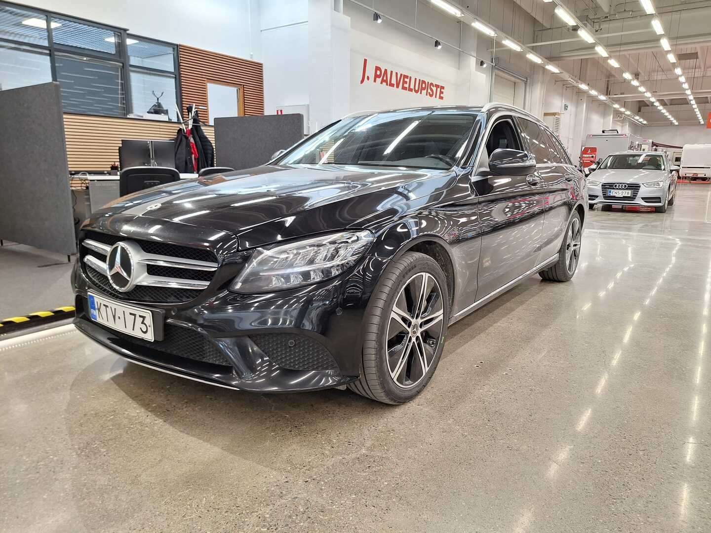 MERCEDES-BENZ C 2020