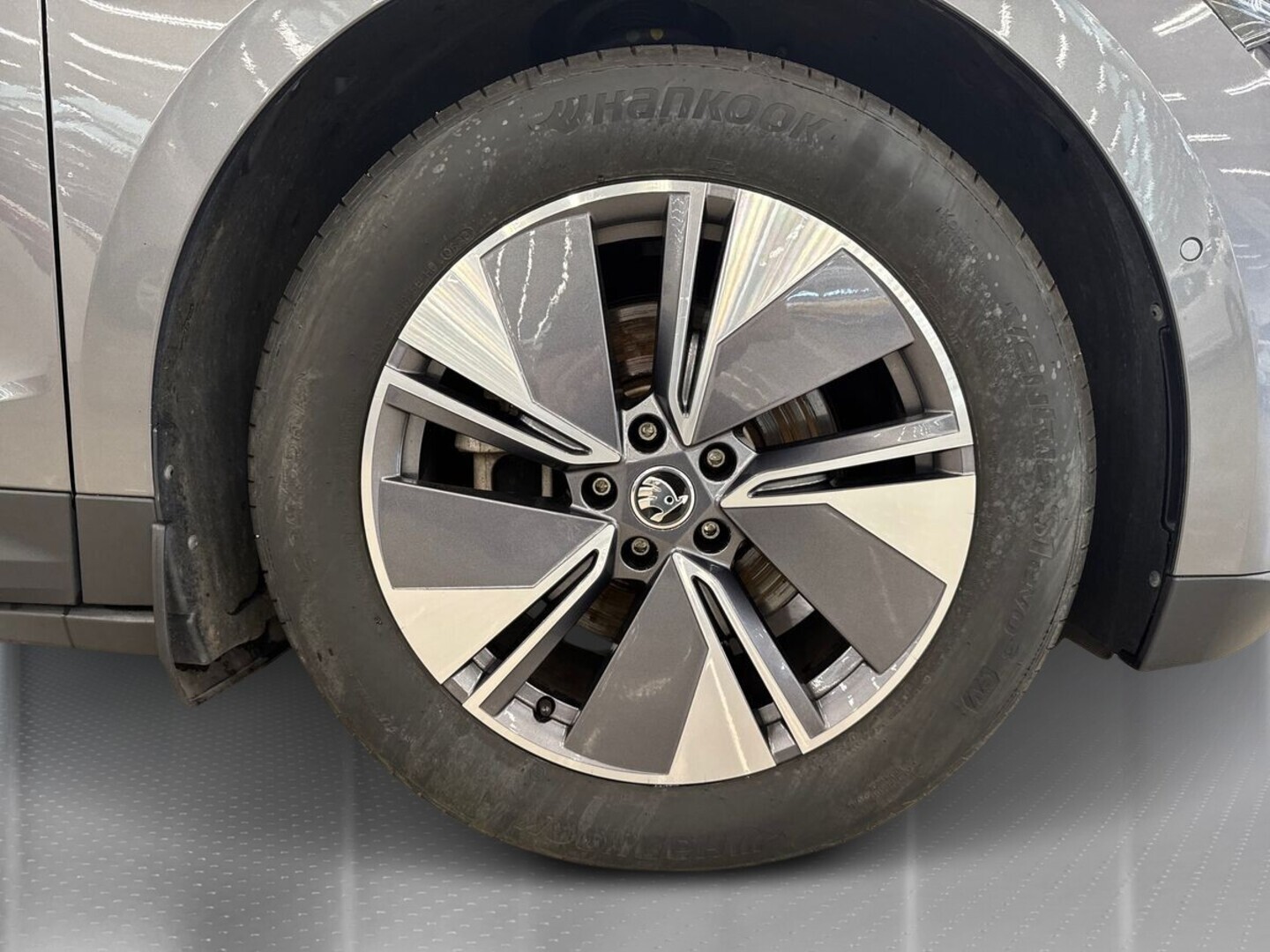SKODA Enyaq 2022