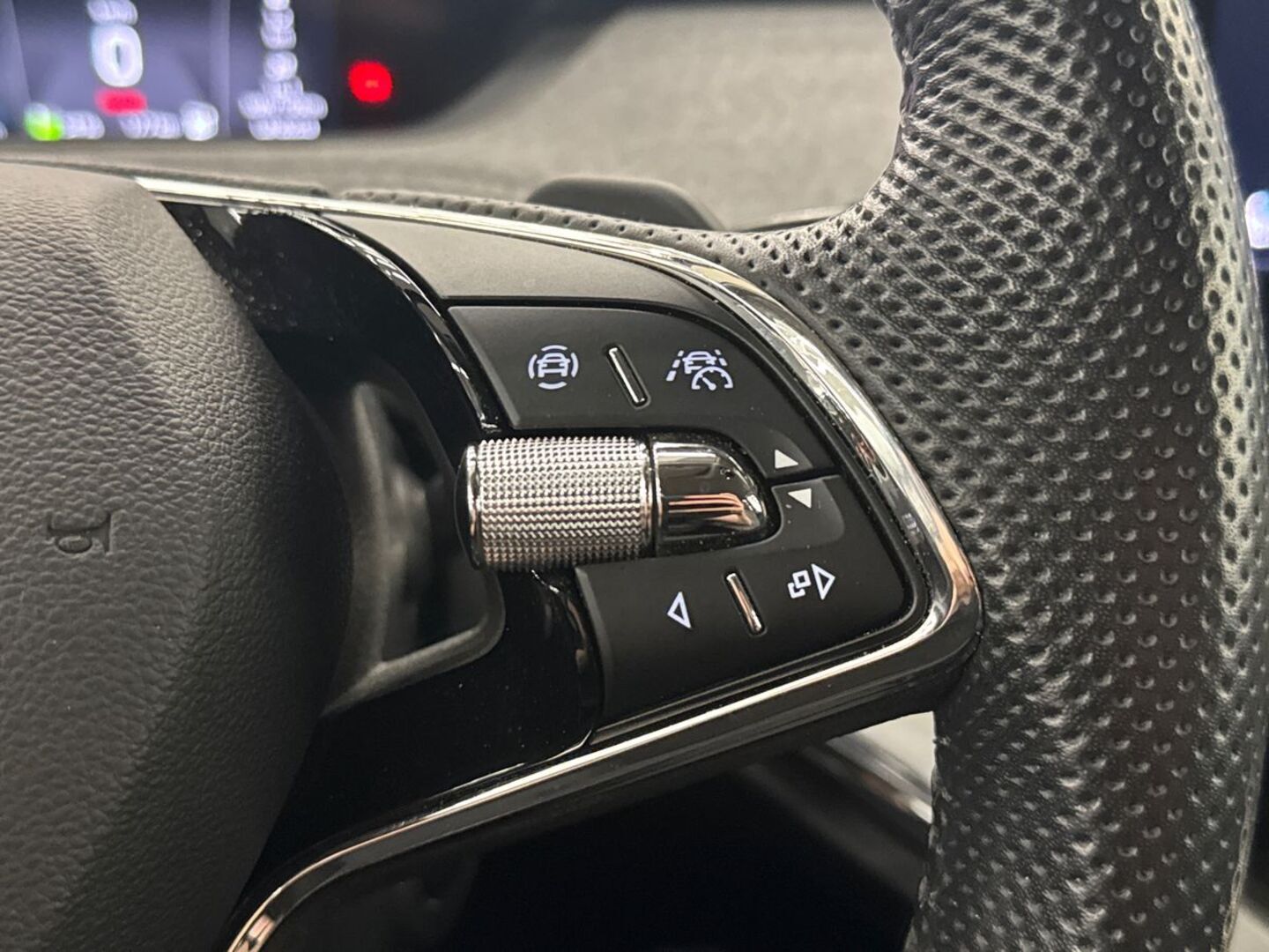 SKODA Enyaq 2022