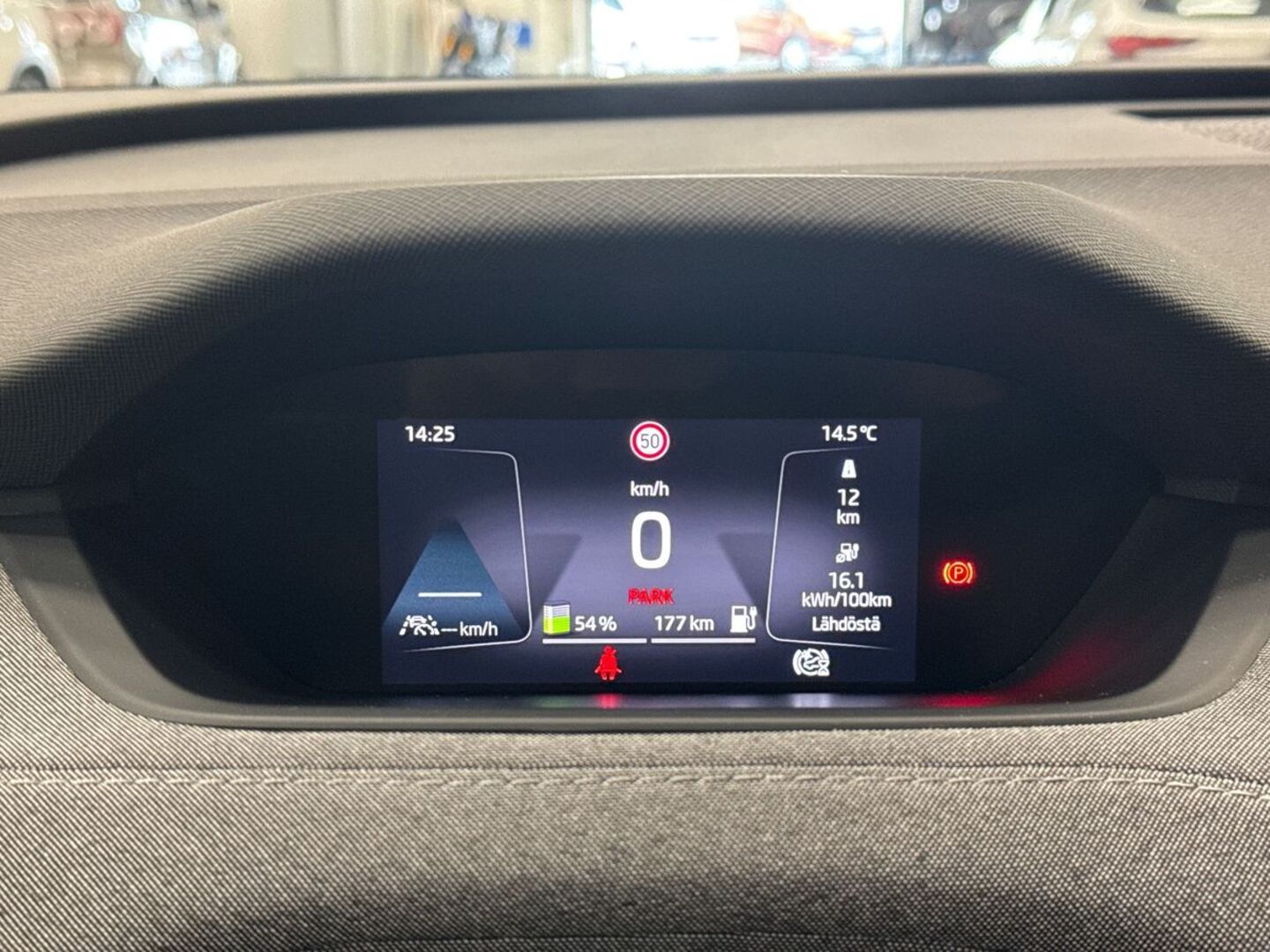 SKODA Enyaq 2022