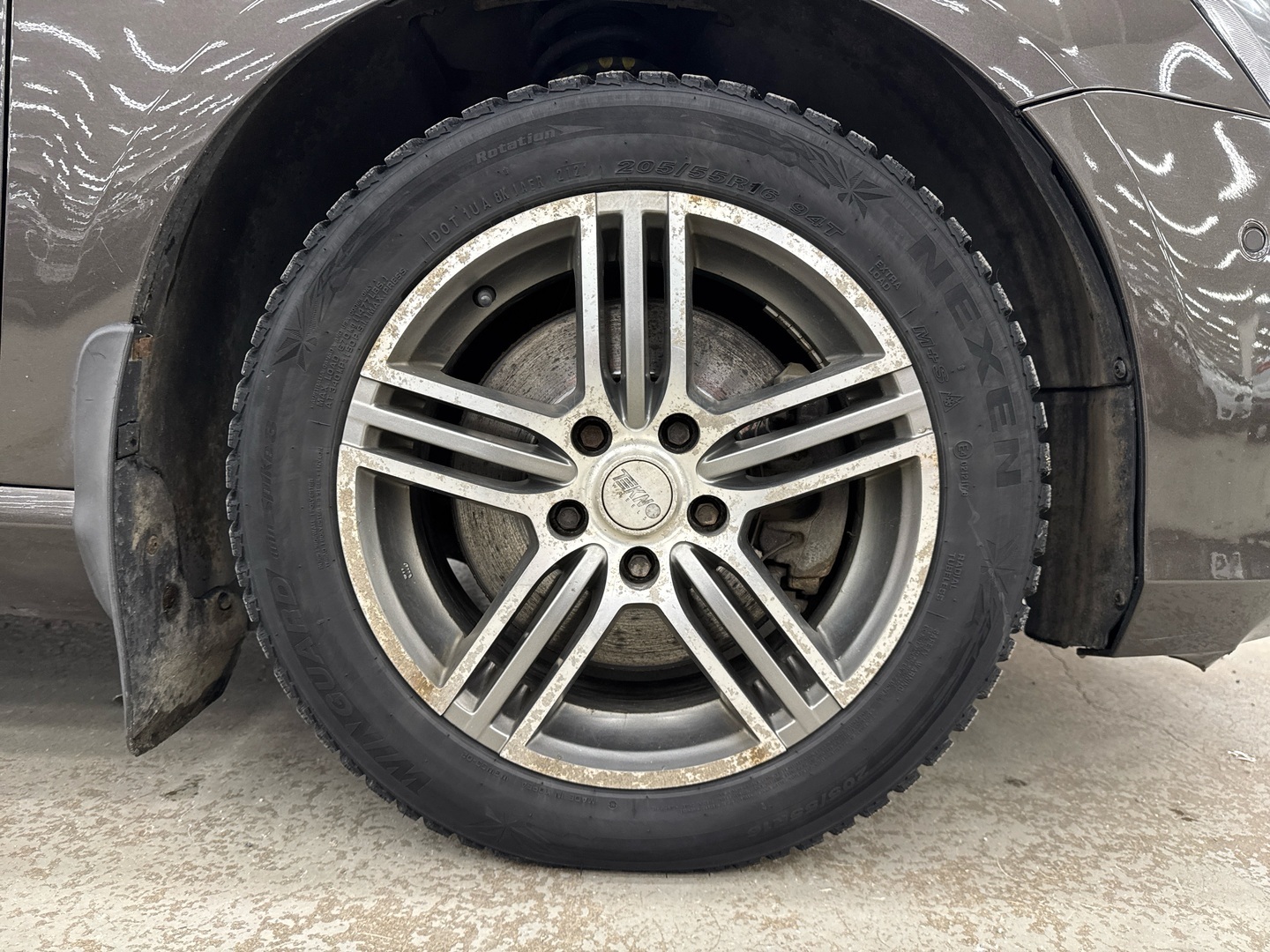 VOLKSWAGEN Passat 2012