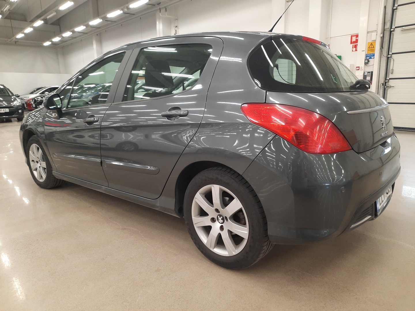 PEUGEOT 308 2013