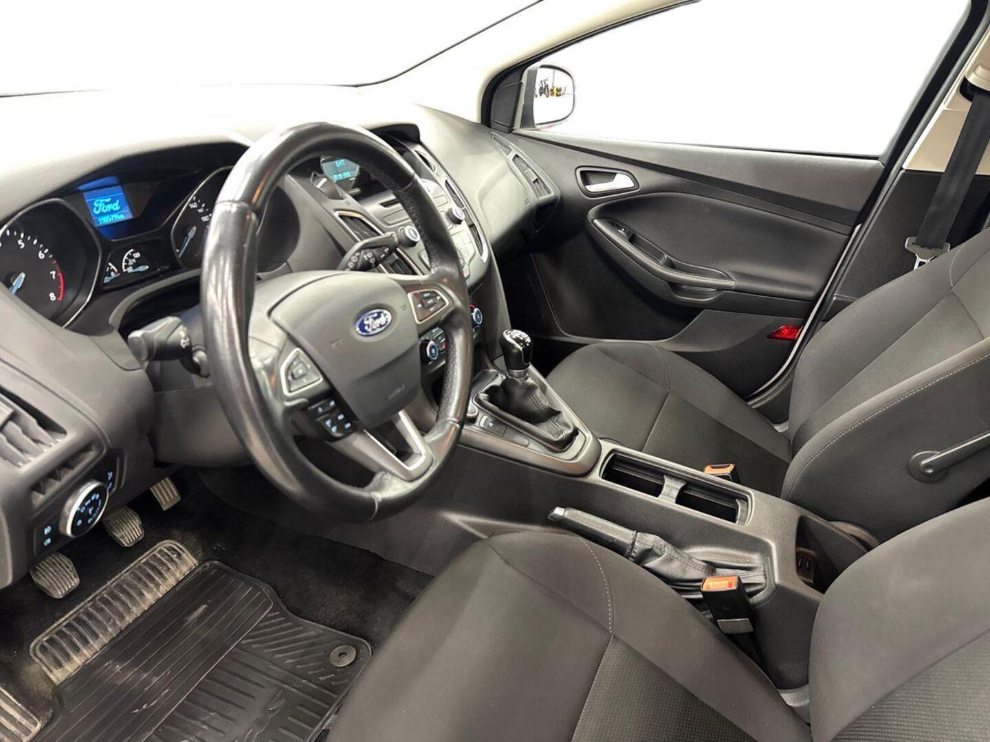 FORD Focus 2016