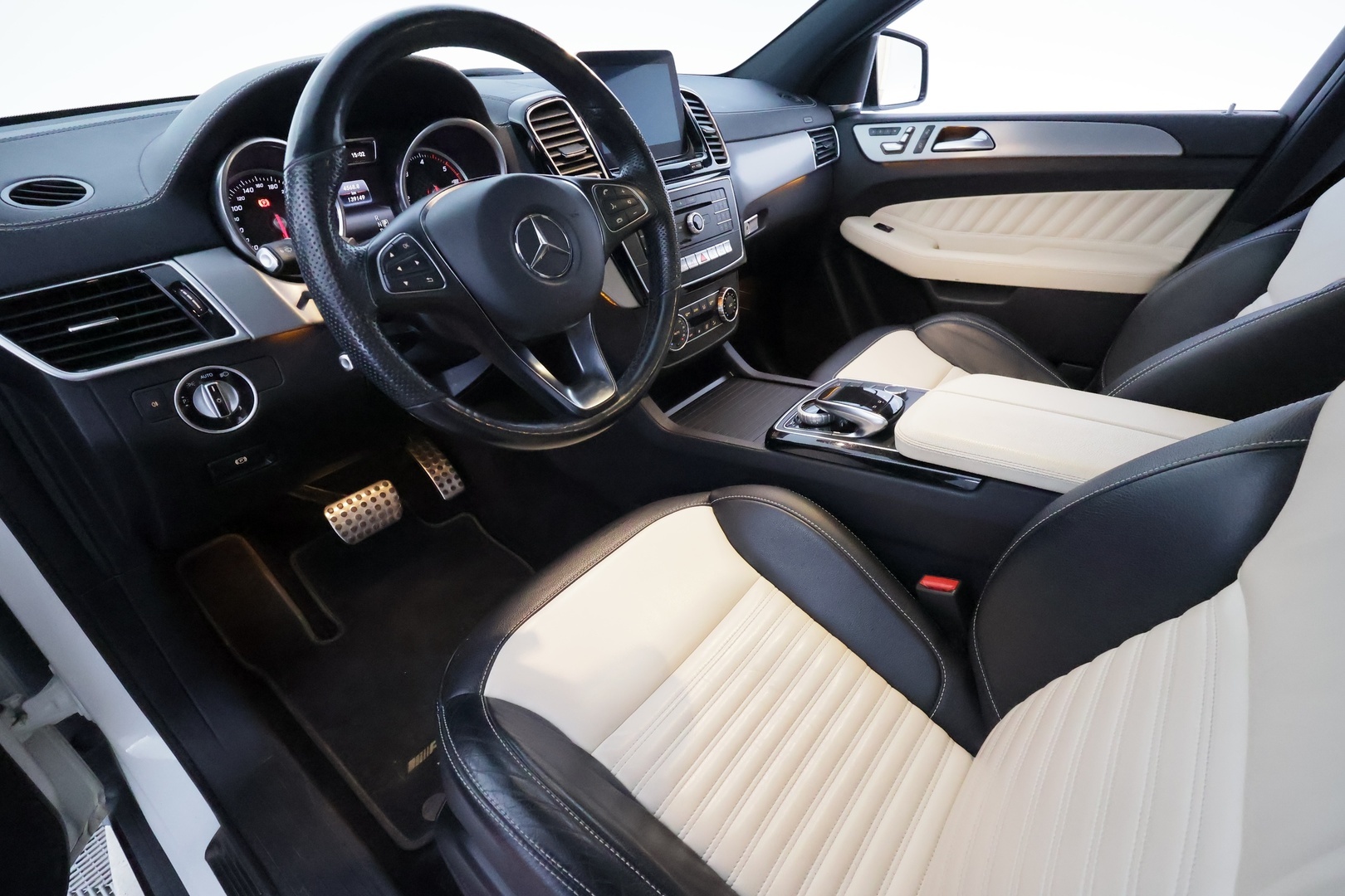 MERCEDES-BENZ GLE 2017