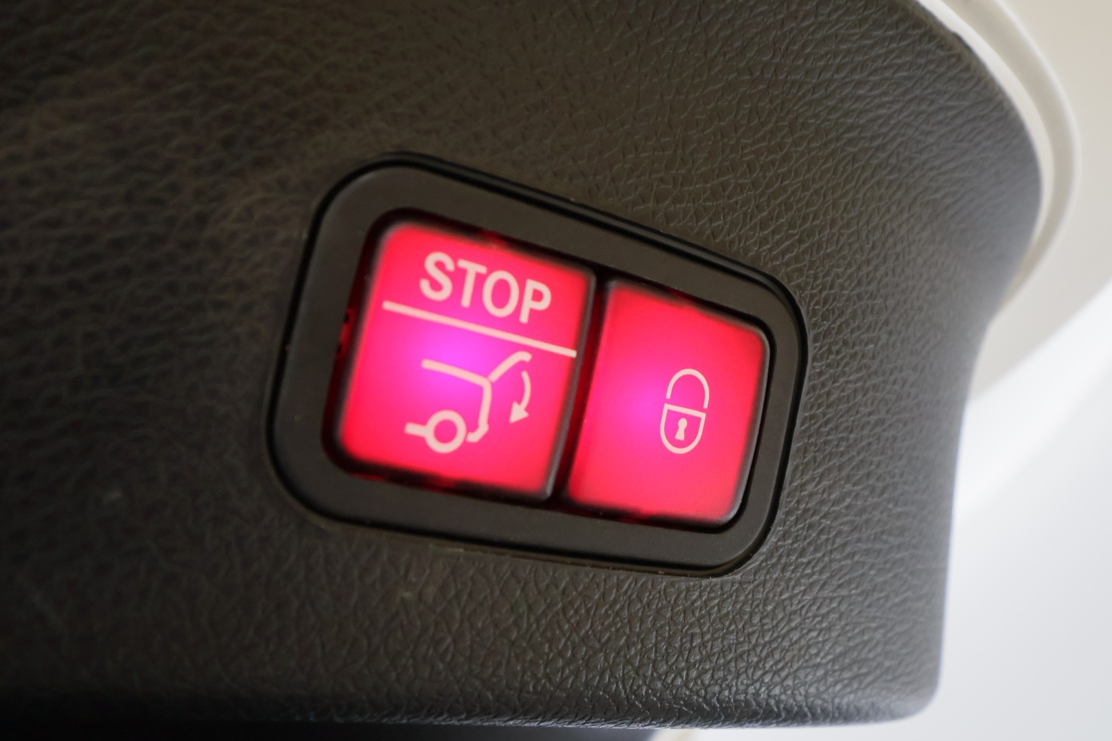 MERCEDES-BENZ GLE 2017