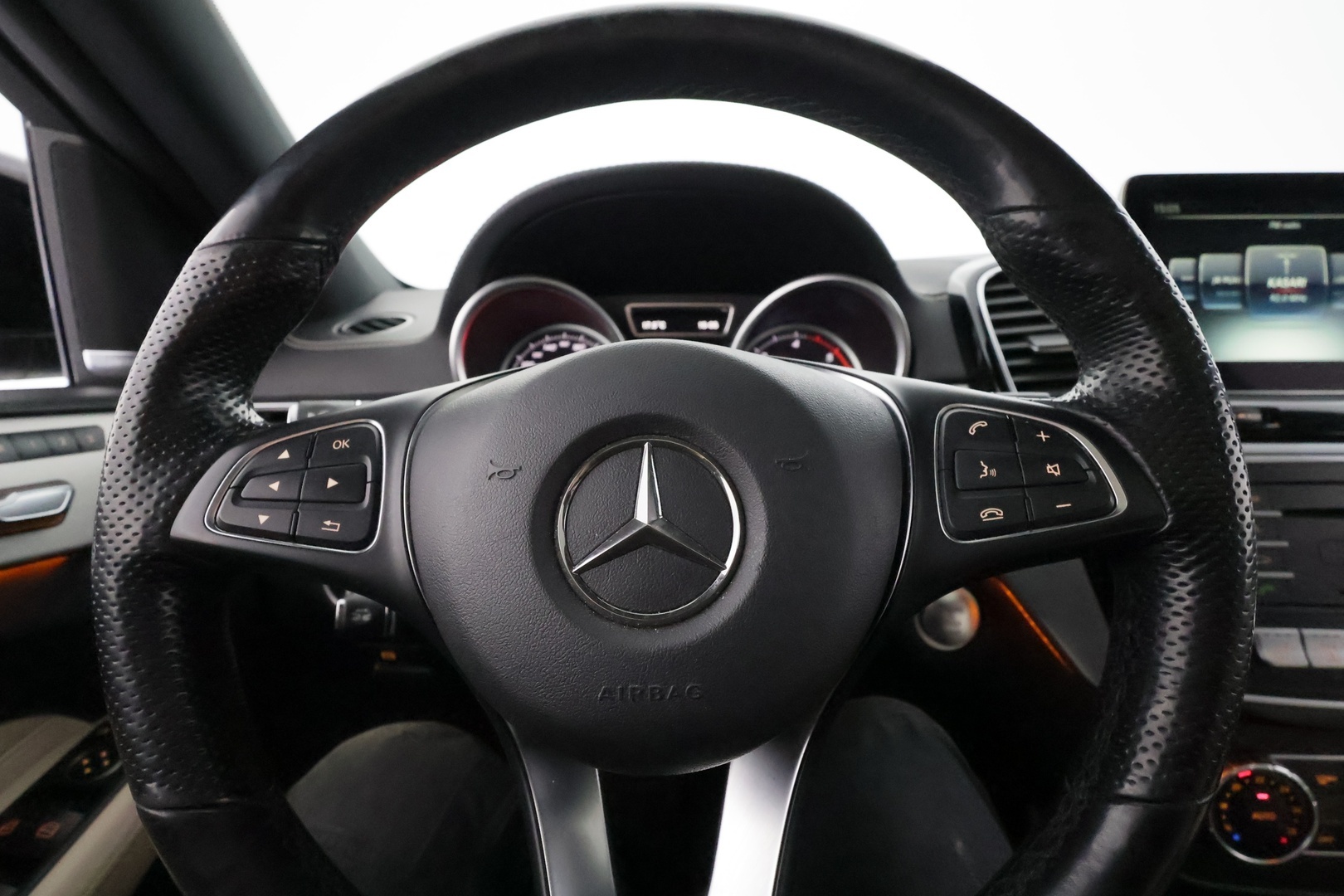 MERCEDES-BENZ GLE 2017