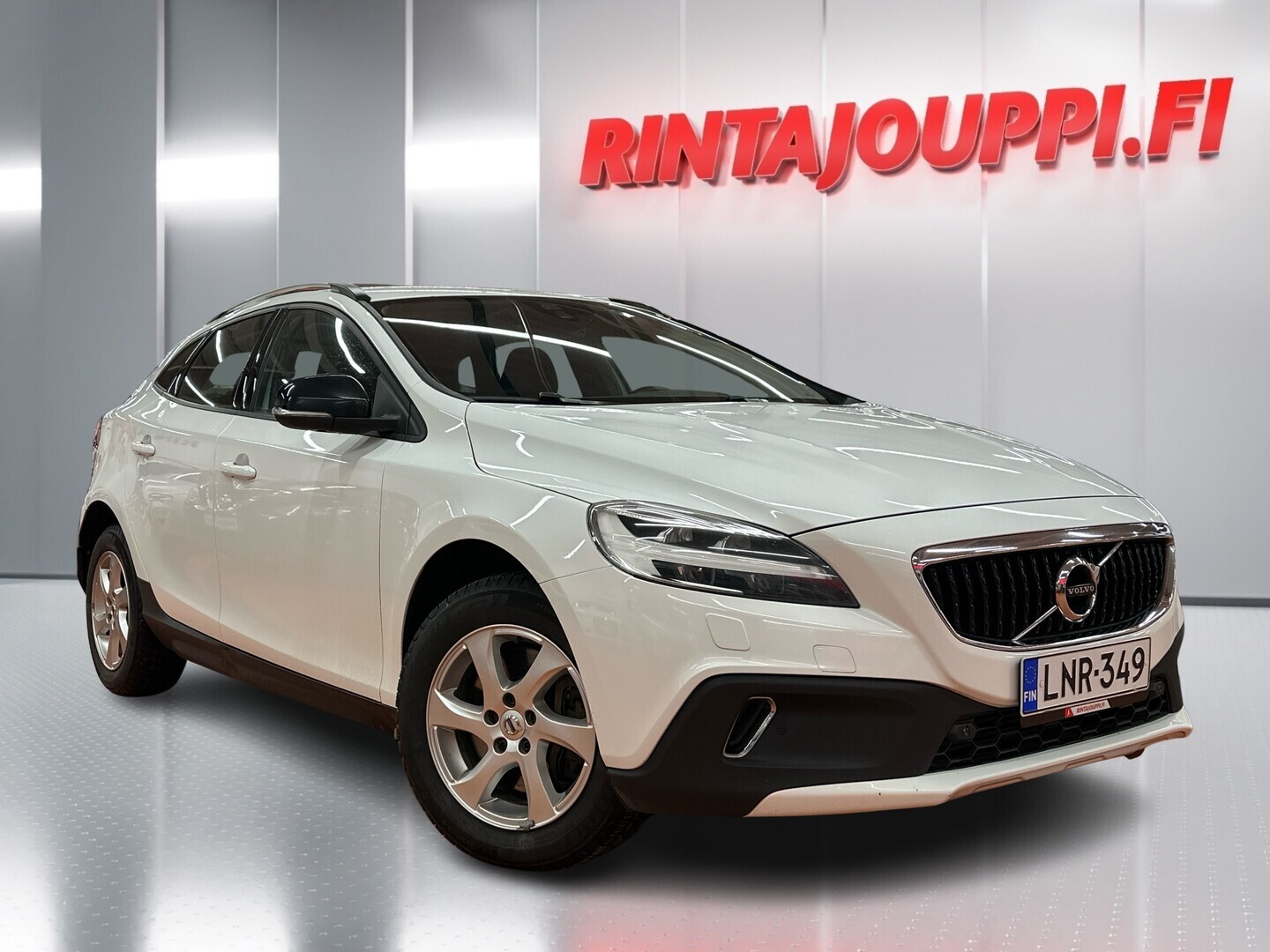 VOLVO V40 Cross Country 2017